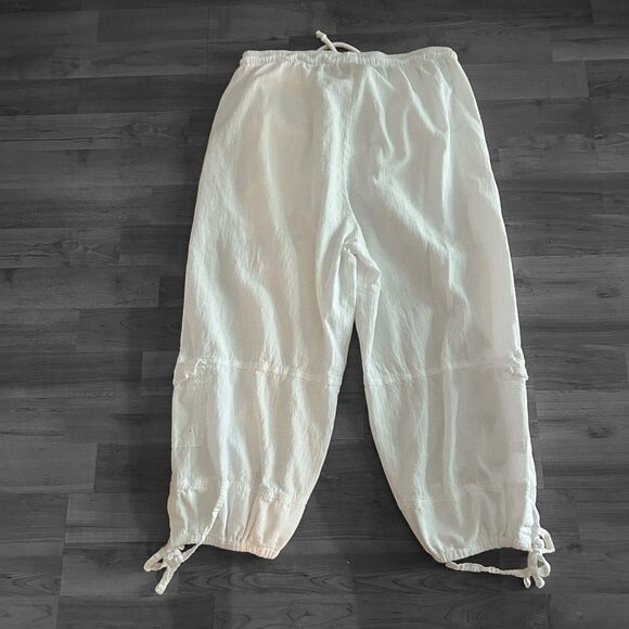 Cottonseed Y2K White Cotton Cargo Capri Pants Size Small - Picture 2 of 4
